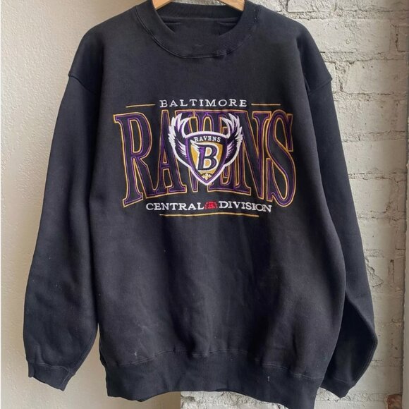 Baltimore Ravens Football Sweatshirt Baltimore Ravens Shirt Sweater Retro - Picture 1 of 3